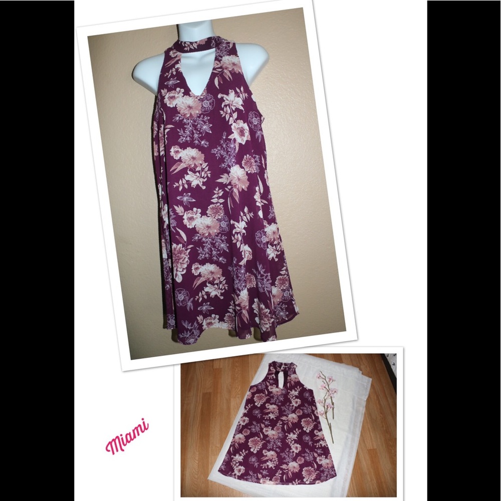 Miami Sleeveless Floral keyhole Neck Dress